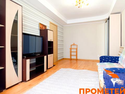 квартира за адресою Братиславська вул., 42