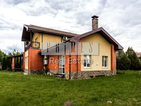 дом по адресу с. Софиевская борщаговка, Звёздная ул.