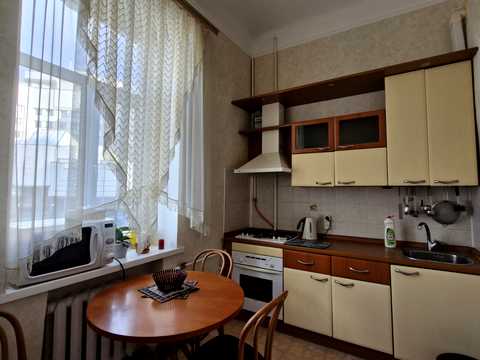 квартира по адресу Жилянская ул., 13/37