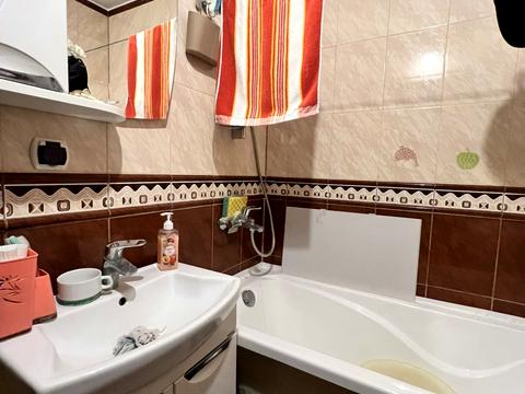 квартира за адресою Івана Величковського вул., 52