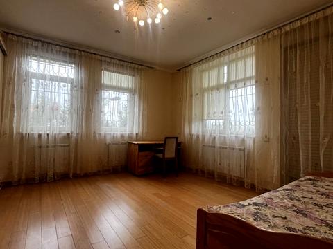 будинок за адресою Сонячна вул.