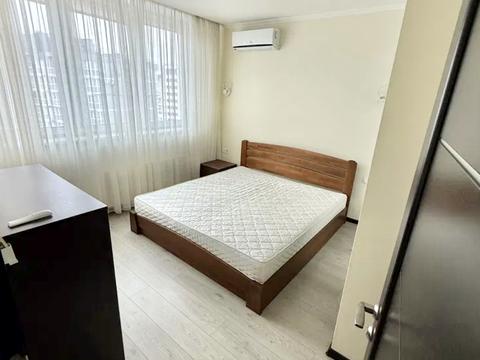 квартира за адресою Олени Пчілки вул., 8