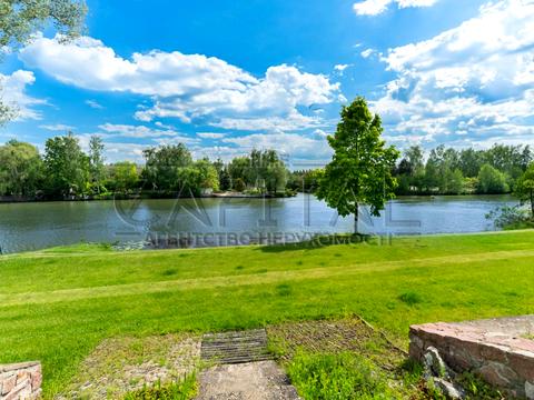 будинок за адресою Озерна вул.