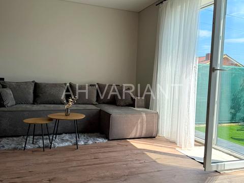 будинок за адресою с. Оноківці, Кленова