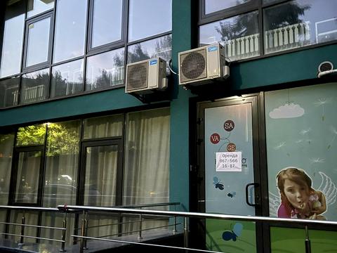 комерційна за адресою Митрополита Василя Липківського вул. (Урицького), 37-В
