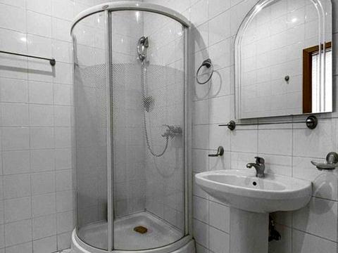 комерційна за адресою Святослава Хороброго вул. (Чкалова), 22к