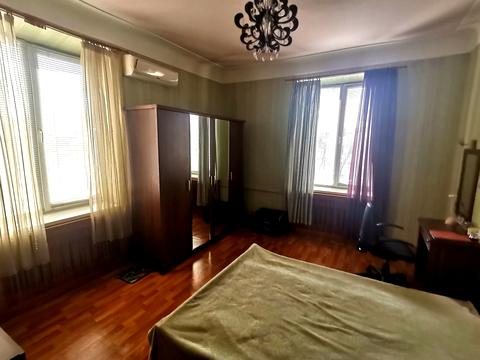 квартира за адресою Дмитра Яворницького просп. (Карла Маркса), 78