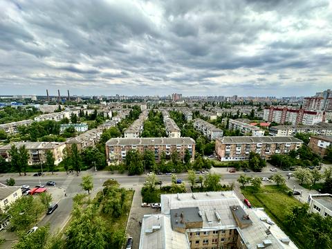 комерційна за адресою Олександра Лазаревського вул. (Мініна), 9