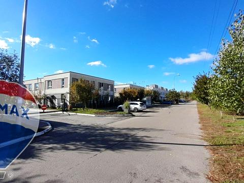 дом по адресу Центральна ул., 51Б