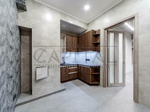 коммерческая по адресу Большая Васильковская ул. (Красноармейская), 72