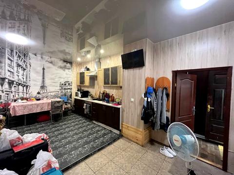 квартира за адресою Дніпро, Алли Горської вул. (Наримська), 106