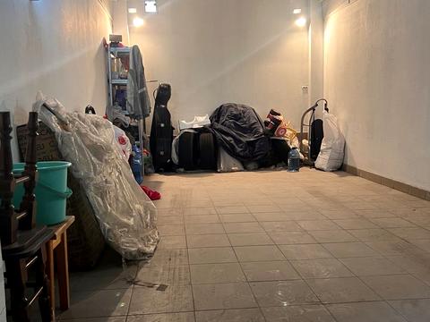 паркомісце за адресою Зубрівська вул., 1