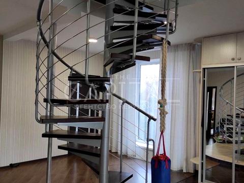 будинок за адресою с. Русанів, Набережна