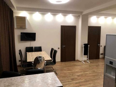 квартира за адресою Трьохсвятительська вул., 9