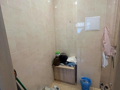 комерційна за адресою Гончарна вул., 1