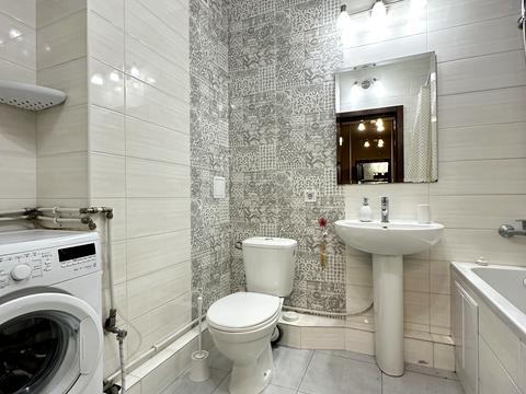 квартира за адресою Сім'ї Кульженків вул. (Петра Дегтяренка), 31-А