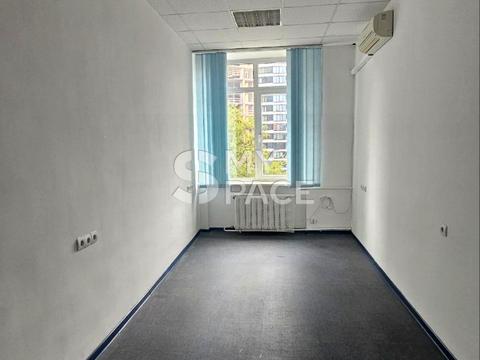 коммерческая по адресу Евгения Коновальца ул. (Щорса), 31