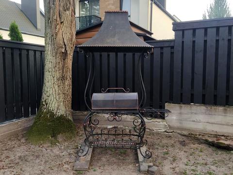 будинок за адресою Євгена Коновальця вул., 38