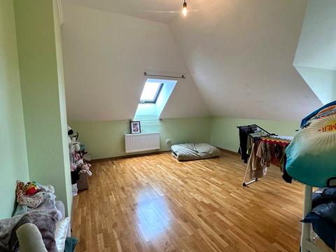 будинок за адресою миру