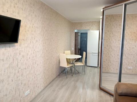 квартира за адресою Лобачевського пров., 7