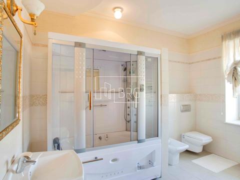 будинок за адресою Остановка Днепр