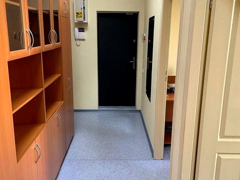 коммерческая по адресу Ивана Пулюя ул., 5