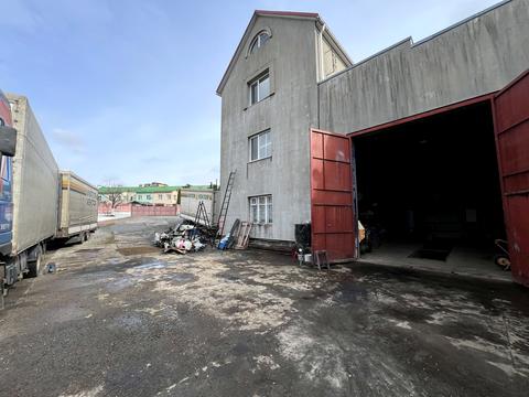 коммерческая по адресу Миколи Лисенка ул., 4