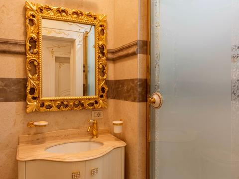 квартира по адресу Старонаводницкая ул., 13