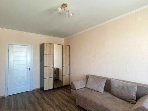 квартира за адресою Володимира Івасюка вул., 34