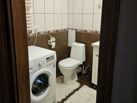 квартира за адресою Героїв Майдану вул. (Червоноармійська), 154