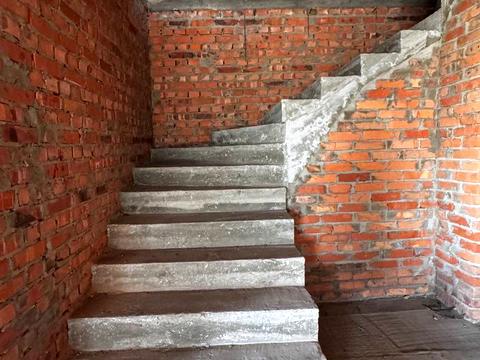 будинок за адресою Молодіжна вул.