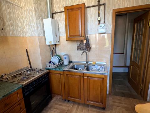 квартира за адресою Левка Лук'яненка вул. (Василя Жуковського), 2-Б