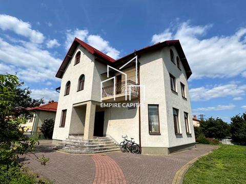 будинок за адресою Геологів вул., 15
