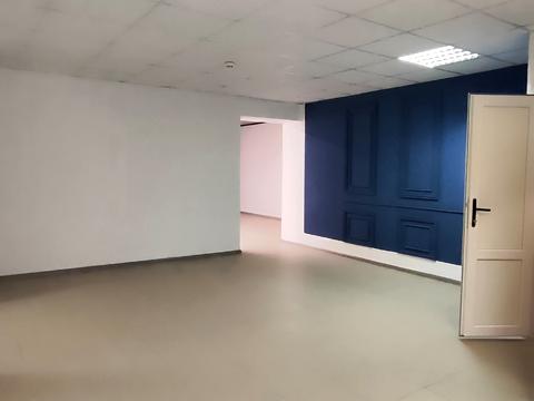 комерційна за адресою Зарічанська вул., 26/1