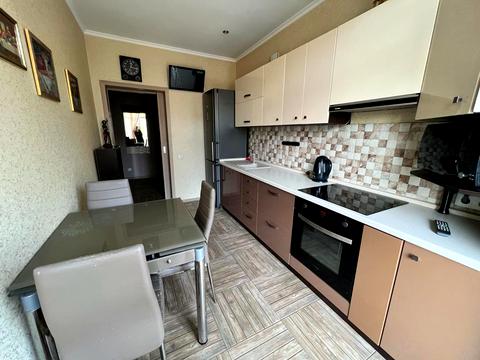 квартира за адресою С.Данченка, 8