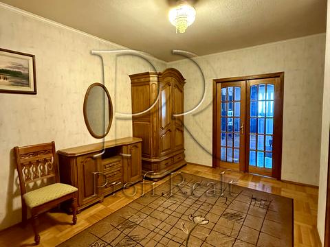 квартира по адресу Владимира Ивасюка просп. (Героїв Сталінграду), 18-А
