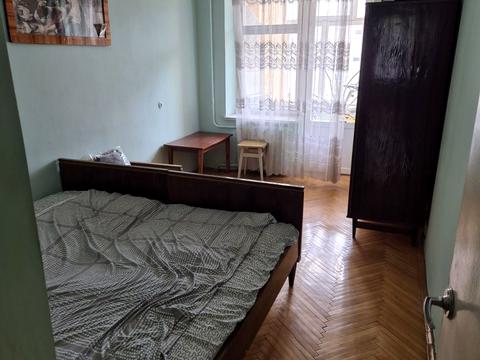 квартира за адресою Гната Хоткевича вул., 16а