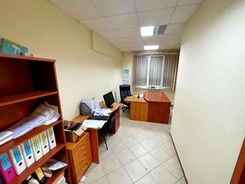 комерційна за адресою Василя Стуса просп., 15б