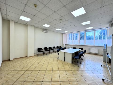 комерційна за адресою Ґарета Джонса вул. (Сім'ї Хохлових), 15