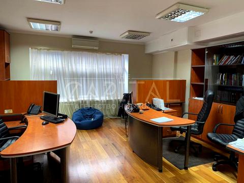 коммерческая по адресу Оболонская набережная ул., 7