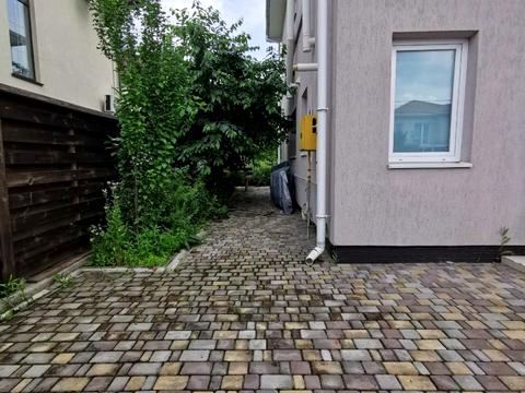 будинок за адресою Соборна вул. ()