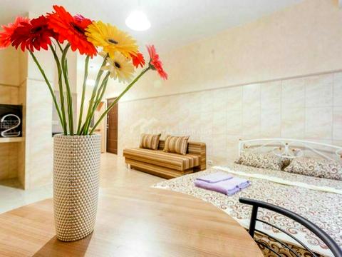 квартира за адресою Євгена Коновальця вул. (Щорса), 36-Е