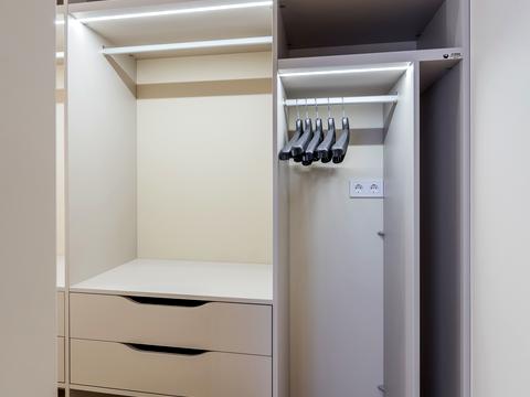 квартира по адресу Андрея Верхогляда ул. (Михайла Драгомирова), 14-А