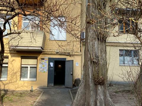 комерційна за адресою Джона Маккейна вул. (Івана Кудрі), 9