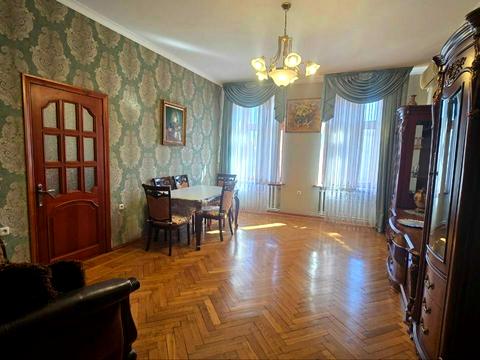 квартира за адресою Всеволода Змієнка вул., 6