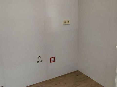 будинок за адресою Центральна вул., 1а