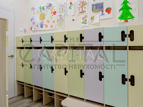 комерційна за адресою Метрологічна вул., 56