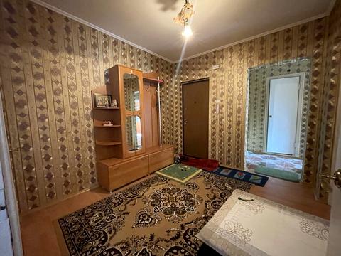 кімната за адресою Володимира Івасюка вул., 2а