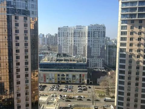 квартира за адресою Генуезька вул., 1