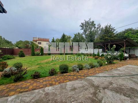 будинок за адресою 6-та Лінія вул., 6